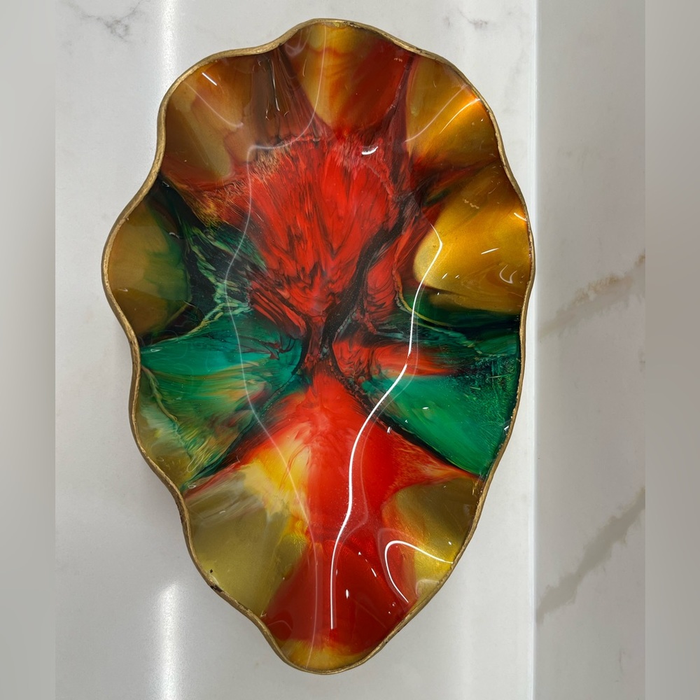 Vibrant Vintage Hand-painted Scalloped Edge Seetusee Decorative Dish